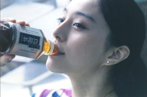 上田義彦首度与中国品牌合作,携手全棉时代掌镜棉生命大片